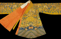 Lai lịch thực sự của Hoàng bào vua Bảo Đại trên sàn đấu giá Pháp