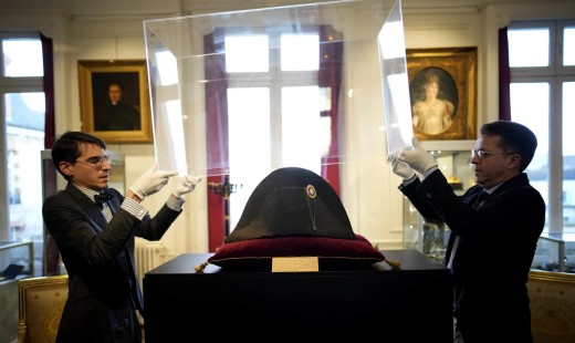 Bạn có sẵn sàng trả gần 1 triệu đô-la cho chiếc mũ Bicorne nổi tiếng của Napoleon