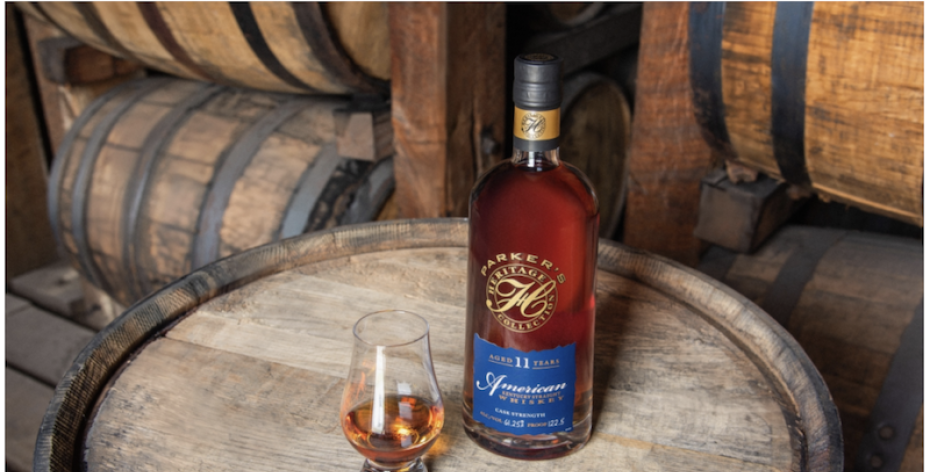 Rượu Whisky Unicorn mới nhất của Heaven Hill là sự pha trộn của 3 loại Mashbill riêng biệt