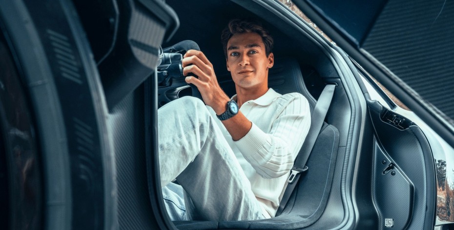 Tài tử làng đua xe F1 George Russell "khoe" đồng hồ độc bản từ IWC