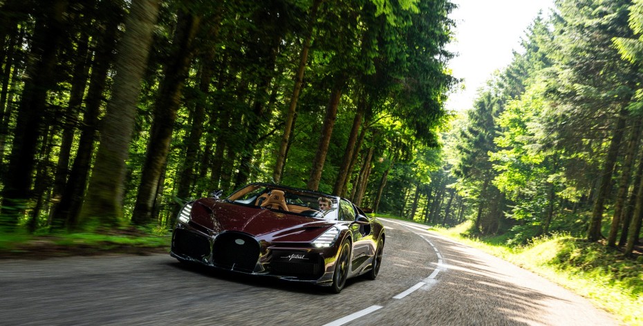 Siêu xe của Bugatti được kiểm tra thế nào trước khi đến tay khách hàng?