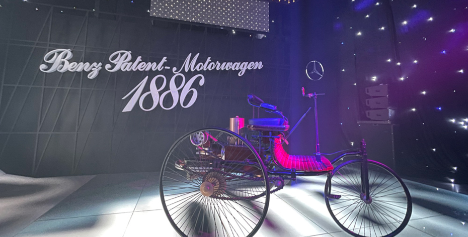 Khai màn triển lãm xe và nghệ thuật Avantgarde 2023