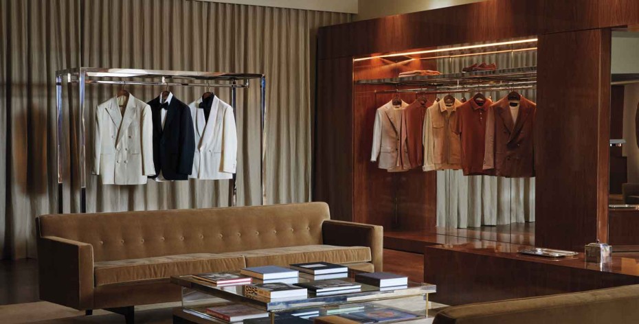 Suit may sẵn: Từ giải pháp đến biểu tượng phong cách