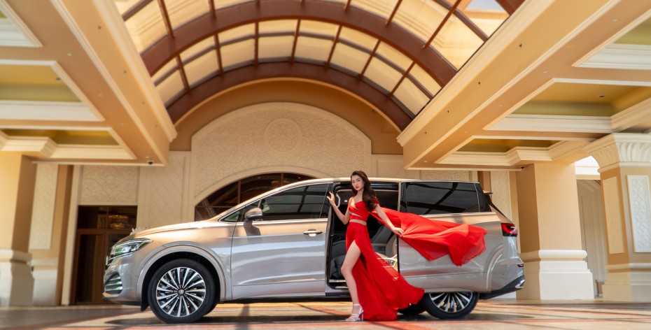 Volkswagen Viloran – mẫu “xế hộp” được giới nghệ sĩ ưu ái lựa chọn trong năm 2024