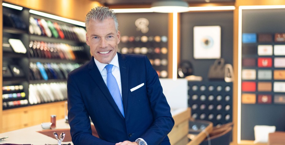 Thành công của đế chế Rolls-Royce mang dấu ấn CEO Müller-Ötvös