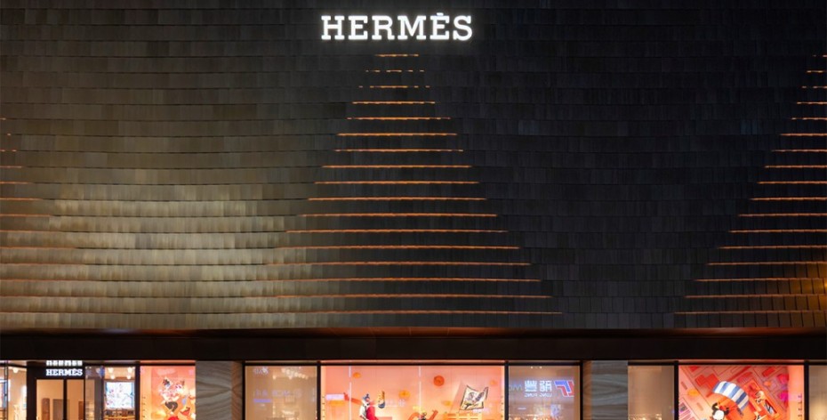 Hermès vượt mặt LVMH, trở thành thương hiệu xa xỉ giá trị nhất thế giới
