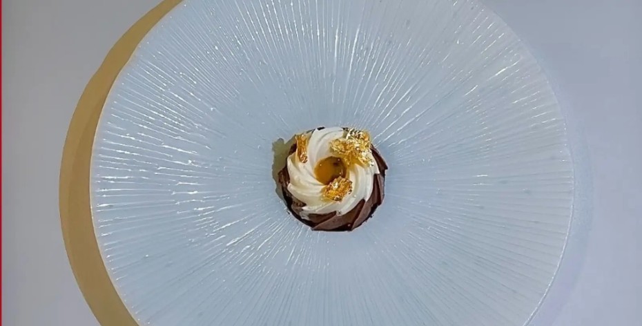 Chúc mừng tình yêu cùng Olivia Dining