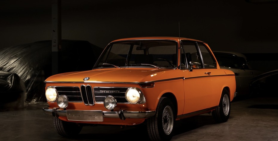 BMW 2002: Chiếc xe đã giúp BMW lật ngược thế cờ