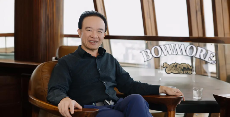 Bowmore ARC-54: Viết tiếp chương di sản tại Việt Nam cùng nhà sưu tầm Nguyễn Đình Tuấn Việt