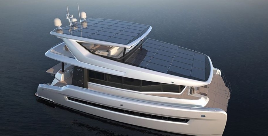 Chiếc catamaran dài 19m có thể tự sạc năng lượng khi đi trên biển