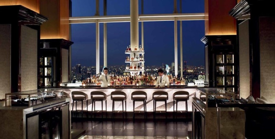 Điều đặc biệt trong ly cocktail 18.500 USD ở khách sạn Ritz-Carlton Tokyo
