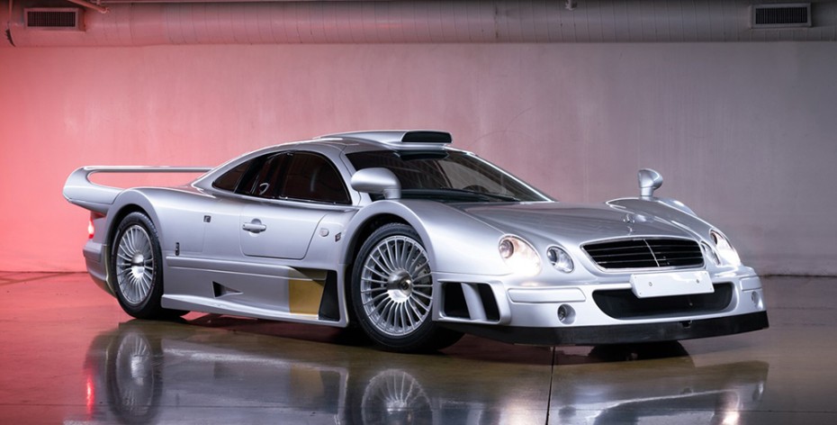 Siêu xe “hàng hiếm” Mercedes-Benz AMG CLK GTR được đấu giá 10 triệu USD