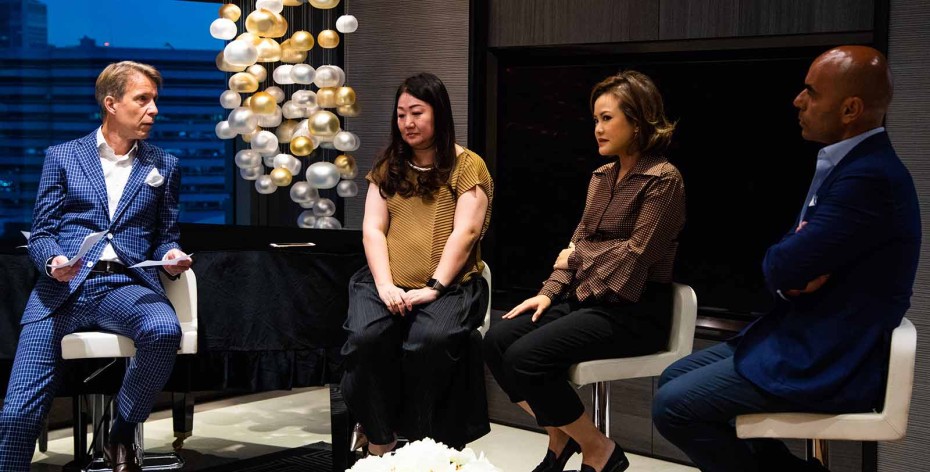 Chuyên gia chia sẻ về giá trị của việc đầu tư vào nghệ thuật trong talkshow tổ chức tại Concourse Skyline Penthouse