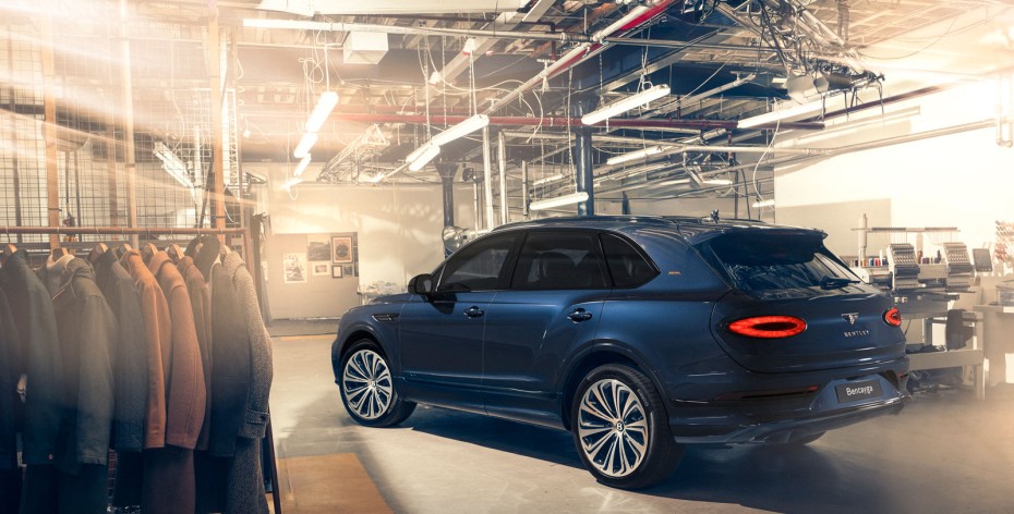 Bentley, Private White V.C. hợp tác ra mắt BST tôn vinh vị anh hùng thời chiến