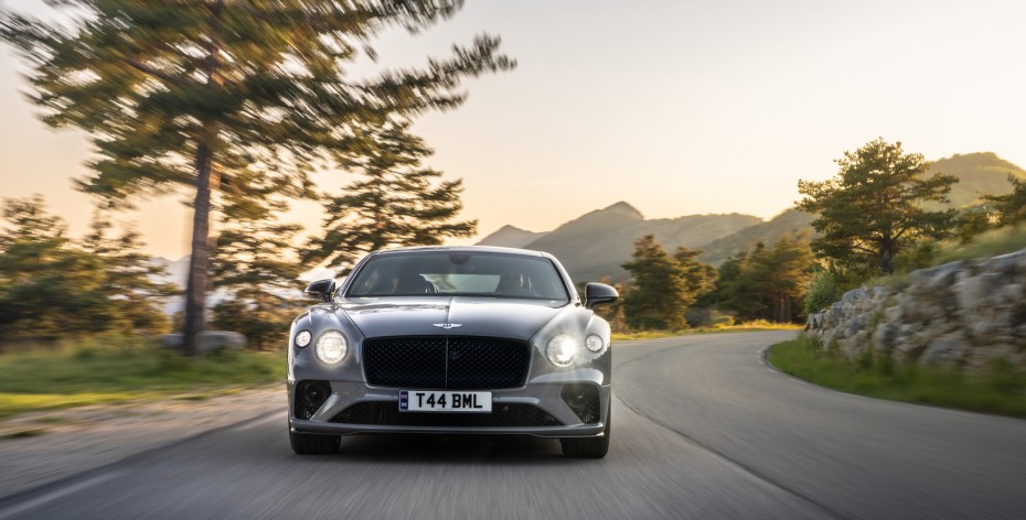Bentley Continental GT S V8 đổ bộ xuống Việt Nam