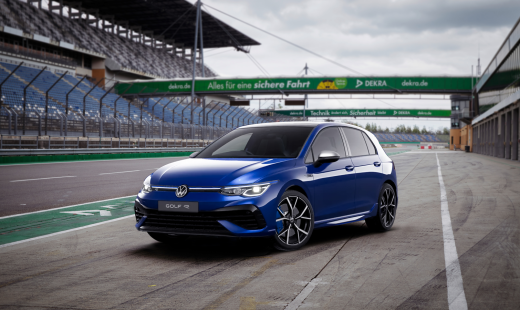Volkswagen Việt Nam nhận đặt hàng dòng xe Golf hiệu năng cao