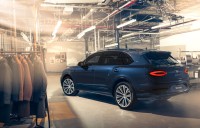 Bentley, Private White V.C. hợp tác ra mắt BST tôn vinh vị anh hùng thời chiến